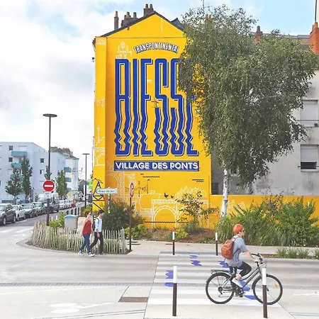 Refait à Neuf Avec Parking En Bord De Loire Appartement *